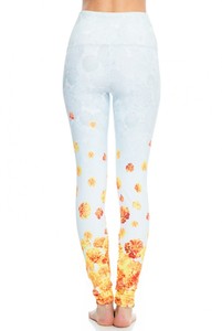 onzie-high-rise-graphic-legging-varmala-4_1_1.jpg