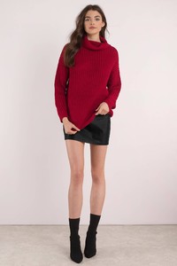 red-clarity-chunky-knit-sweater4.jpg