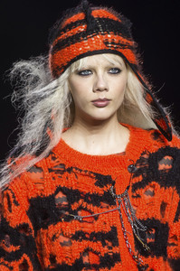 rykiel-clp-rf18-3193.thumb.jpg.67ad24cf3a71bf2aa1248417eb6fd3b8.jpg