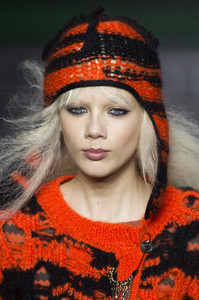 rykiel-clpa-rf18-0337.thumb.jpg.60e0c6f858a929ce946ccdd3125fa5e1.jpg