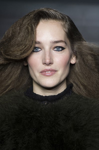 rykiel-clpa-rf18-0524.thumb.jpg.52ba2f188f5f34a7e749a04d0617aa6a.jpg