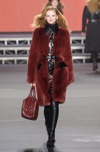 rykiel-rf18-2122.thumb.jpg.bd3a70ef8e2479f947ddfd74abe98805.jpg