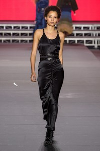 rykiel-rf18-2551.thumb.jpg.83d20762c99f0bf011b60f36f0be6e56.jpg