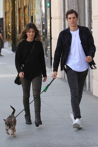 shenae-grimes-and-josh-beech-shopping-in-the-90210-area-in-la-03-12-2018-1.jpg