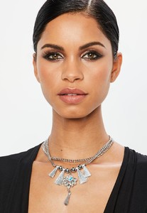 silver-tassle-chain-necklace.jpg