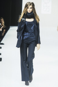 sportmax-fw-1997-6.thumb.jpg.ecc564aa58a018863ddc4296fb49abcd.jpg