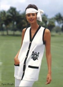 stewart-1994ss-escada3c57d2aced02aff77bd6dc29f62a57ed--catalogue-spring-summer.thumb.jpg.b523301630f177d7f8d8f38352915a14.jpg