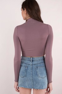 taupe-penelope-long-sleeve-crop-tee3.jpg