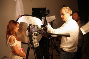 tkBJMpBng4Q.thumb.jpg.ab3b3138cc76c7e2cce6237a37dc0c85.jpg