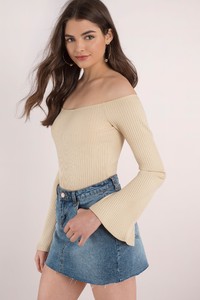 toast-estelle-off-shoulder-bell-sleeve-bodysuit.jpg