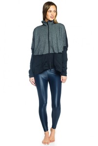 vimmia-devotion-jacket-black-2.jpg