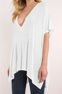 white-alley-plunging-tee2.jpg