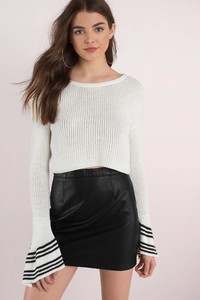 white-stripe-to-stripe-cropped-sweater2.jpg