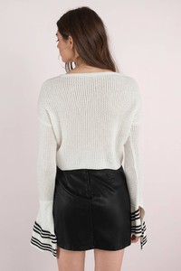 white-stripe-to-stripe-cropped-sweater3.jpg