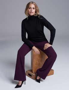 winserlondon17aw02.thumb.jpg.4d0614b29cad1909e755f7ceaf3ac519.jpg