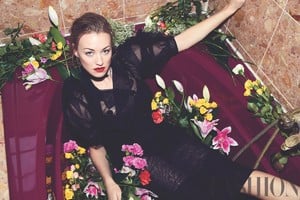 yvonne_strahovski_in_fashion_magazine_april_2018_0.thumb.jpg.4e68137802be41fe5bc939b66f935960.jpg