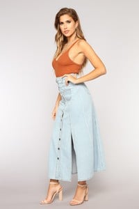 04-02-18_Studio_2D18C454_Rust13877.jpg