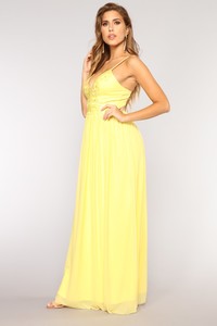 04-02-18_Studio_2ID69476_Yellow0031.jpg