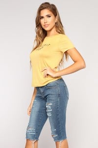 04-02-18_Studio_2JT1907NB_Mustard13284.thumb.jpg.225cc5072518284b93c352cf30b43bc3.jpg