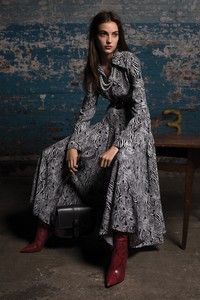 04-michael-kors-fw-18.thumb.jpg.6b240d6d8dd7864f21b44d5b3d0ca807.jpg