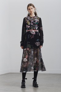 11-markus-lupfer-pre-fall-2018.thumb.jpg.c158d6717d154c93b922997cab7bc7b3.jpg