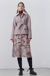 13-markus-lupfer-pre-fall-2018.thumb.jpg.db8d76cb31838730dbbd4eaa3a9d448d.jpg