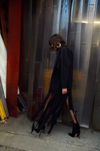 20-carmen-march-fall-2018-rtw.thumb.jpg.d1ec726582349fb4afaf36f6b09200ee.jpg