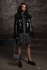 29-michael-kors-fw-18.thumb.jpg.496084bf780db755438fd31c783fae3f.jpg