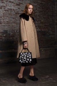 42-michael-kors-fw-18.thumb.jpg.44f86d7d03259d0cb9cdaec1240ed12c.jpg