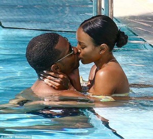 4B235E5400000578-5614817-Miami_heat_Karrueche_Tran_and_boyfriend_Victor_Cruz_continued_th-a-24_1523678801787.jpg