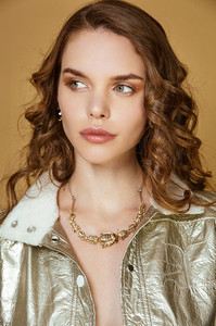 5ac2988674810_MariaEmiliaMondelli-elegantmag8.thumb.jpg.e7c6fe8b753f7872a5cdca060e2ca748.jpg