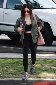    jed020418BZNimage135.jpg