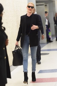 rhw040418BZNImage13.jpg