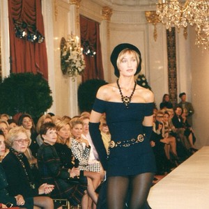 5ac7458760fb8_chanel1996.thumb.jpg.7fd9b952863a9ef61b6e6d452398c22e.jpg