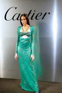 Winnie+Harlow+Cartier+Celebrates+Launch+Santos+lvoSEkys9Zrx.jpg