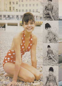 5ac861fed1ea8_DollyDecember1990wishyouwerehere05.thumb.jpeg.a4c8dbc42d5281768b0cfe495f82aeb2.jpeg