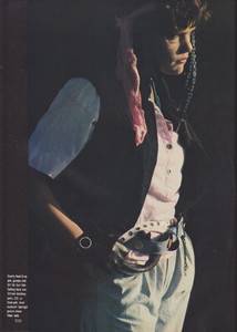 5ac8dc969b0c7_DollyMagazine(Australia)1983streetscenesbyAnthonyPotts05.thumb.jpeg.75aec4a7c9c728d399e438bd60858fcc.jpeg