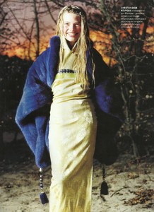 lofficiel russia dec 1997 photo iris brosch 5.jpg