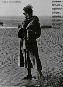 5acb148a86e4e_LOFFICIELFRANCE1990fourrureauquotidienmichelbreton15.thumb.jpg.bc82fc3a181d9850454cf90f95b85e9b.jpg