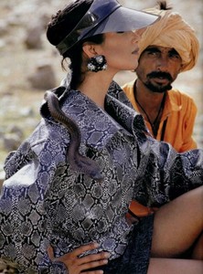 5acb9c2011d96_LOFFICIELFRANCE1992kimijimafantasyinindiajean-daniellorieux12.thumb.jpg.c52c05c0356d238760999e7686908302.jpg