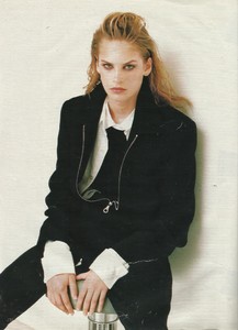 marie claire germany 09 1996 jenny knight by paul jasmin 3.jpg