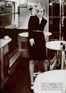 5ad258f4746b3_LOFFICIELFRANCE1995londresaller-retouravimeroz02.thumb.jpg.3d9b8e0701c420c04334bc97f3783a54.jpg