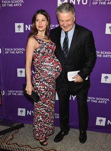 Hilaria+Baldwin+New+York+University+Tisch+x1KTRbhdDXex.jpg