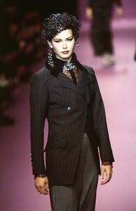 Lolita Lempicka - Autumn Winter 1997 1998 - Paris Fashion Week - 13 March 1997 d.jpg