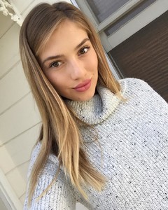 oliviakarina - BE6ycqJBeA8.jpg
