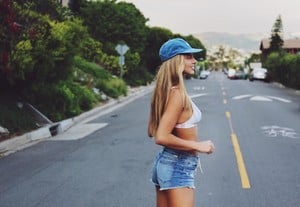 oliviakarina - BWVejttATG6.jpg