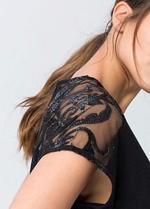 Collection-T-Shirt-by-Esprit~76606552FRSP_W03.jpg