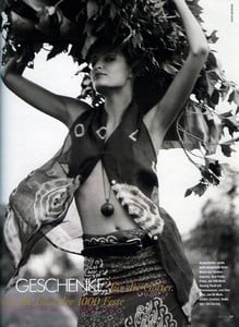 5ae5ea9075a89_TerezaMaxova-ELLE-Germany-June-1993-Bali-KurtMarkus-17.thumb.jpg.4dbb6541b2ded15799499d84f34da0b0.jpg