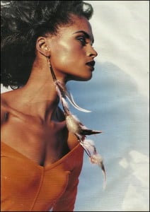 marie claire germany april 1992 5.jpg