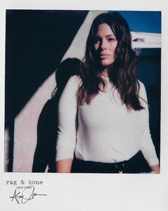 Ashley-Graham-Rag-Bone-DIY-Project-Campaign92106.thumb.jpg.d21c4cf6ddb632e0b0f48a3127233fd6.jpg